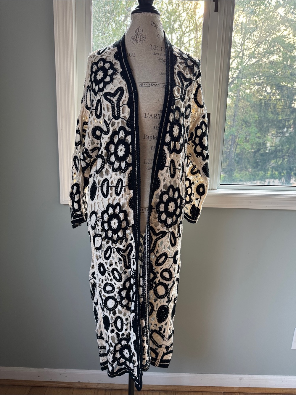 POL onyx edge boho open weave floral cardigan duster NWT OS - Picture 3 of 8